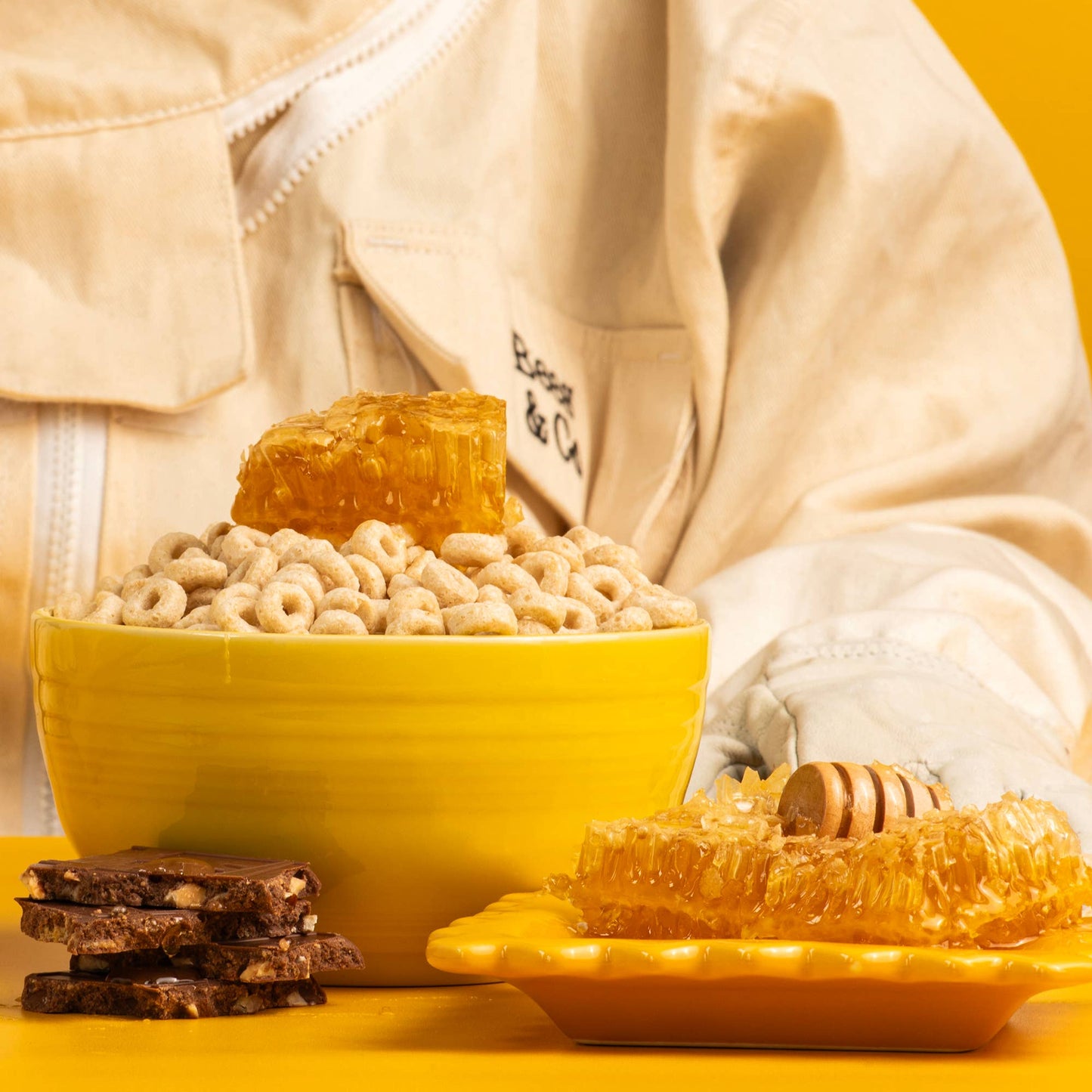 MAEVE HONEY NUTTY O's TRUFFLE BAR