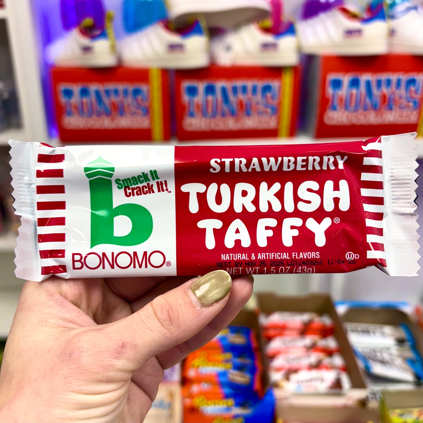 BONOMO TURKISH TAFFY - STRAWBERRY