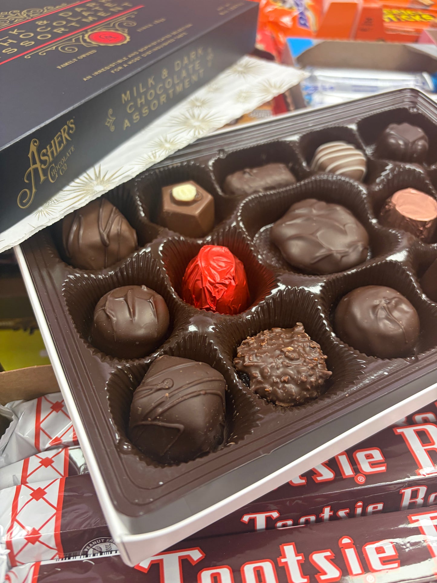 ASHERS ASSORTMENT GIFT BOX