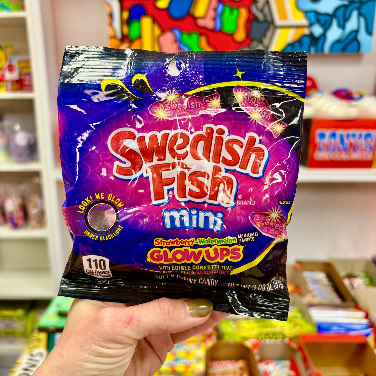 SWEDISH FISH MINI - STRAWBERRY WATERMELON GLOW UPS