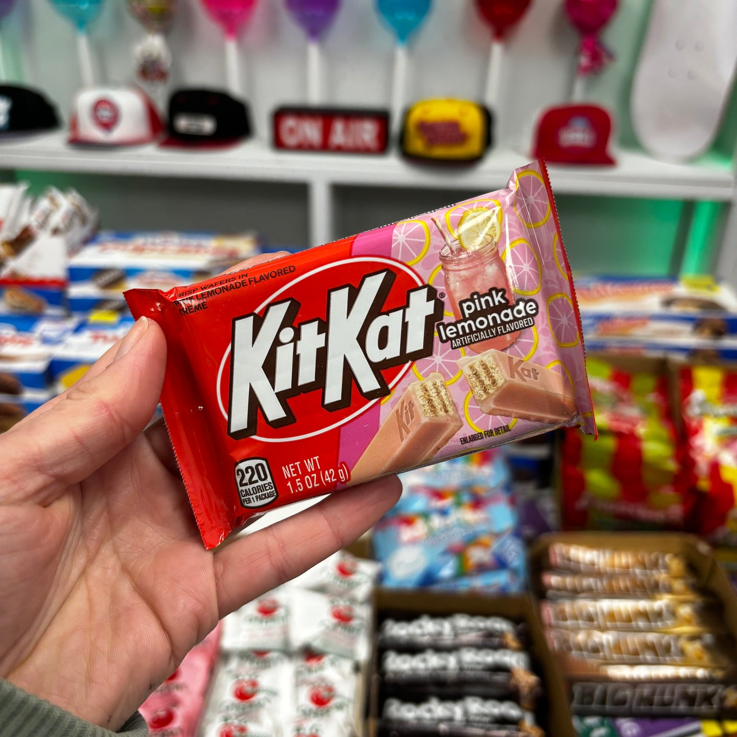 KIT KAT PINK LEMONADE