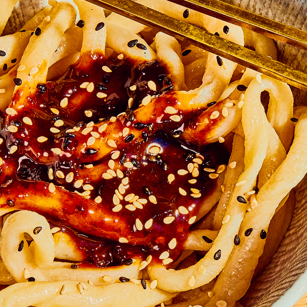 Fly By Jing Original Sichuan Chili Crisp (6oz)Sweet + Spicy Sichuan Chili Sauce