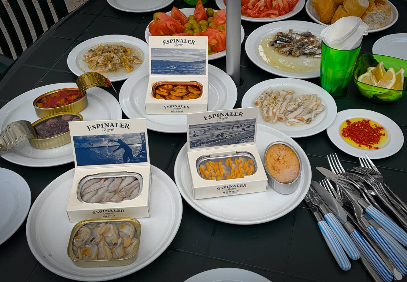 White Tuna in Olive Oil. Pepus by Espinaler.